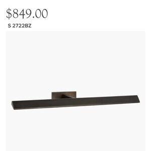 Visual Comfort Petrel 24” Wall Picture Light
•Hardwired 
•Instructions Include